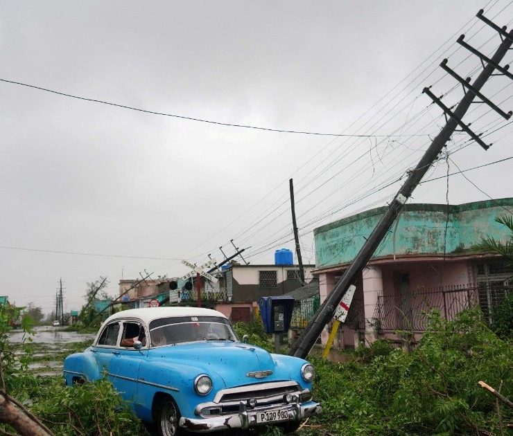 Huracán Ian avanza hacia Florida tras azotar oeste de Cuba