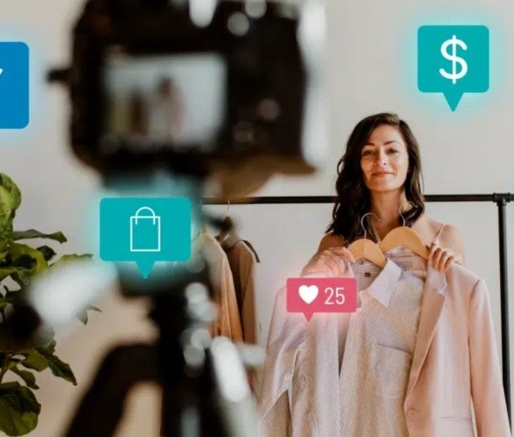 Mejora la experiencia de compra con live commerce y geomarketing