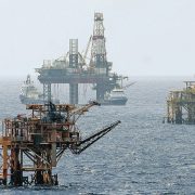 Producción petrolera de Pemex cayó 1% en agosto