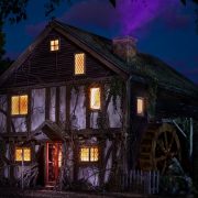 ¿Rentarías la cabaña de Abracadabra? Airbnb ofrece reservar estancias en esta propiedad