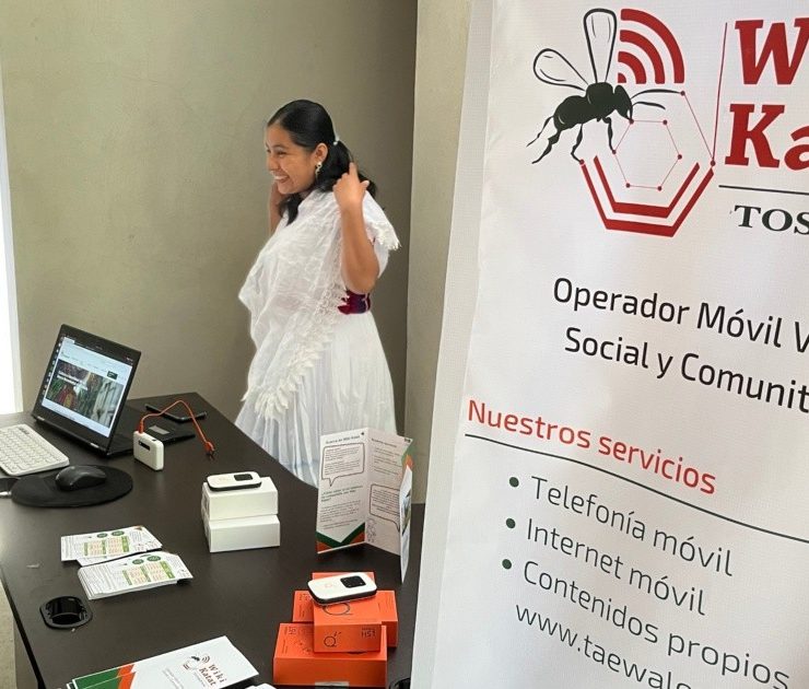 telefonía e internet en náhuat y totonaco