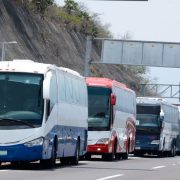 Cofece multa a 18 empresas de autobuses de pasajeros por prácticas monopólicas