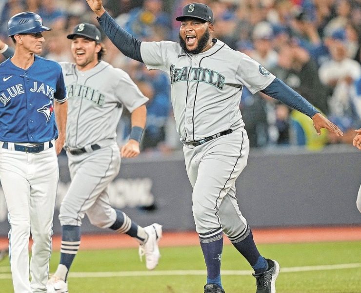 Con barrida Seattle entra a la Serie Divisional