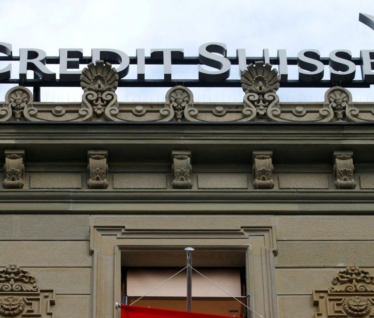 Credit Suisse vende por 325 millones de dólares su parte en el fondo español Allfunds