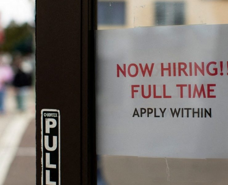 Empresas de EU contrataron 208,000 trabajadores en septiembre: informe ADP