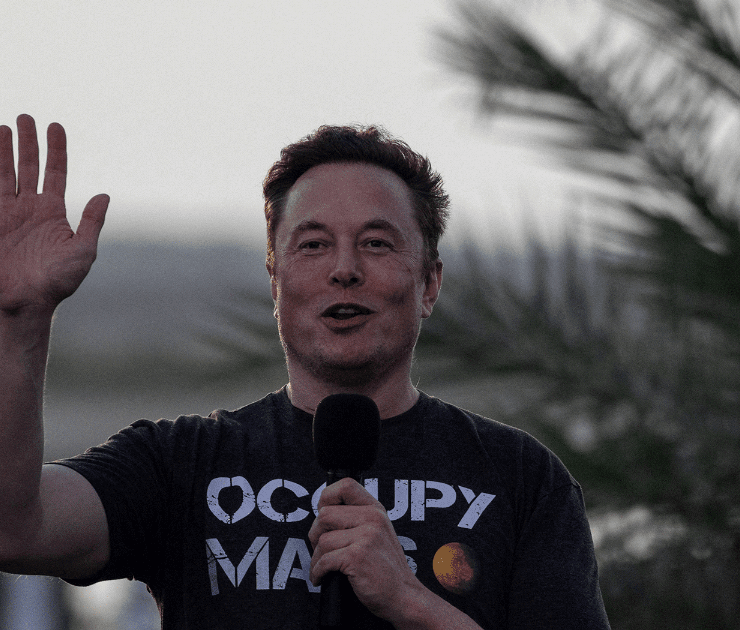 Musk se retracta y dice que continuará financiando red de internet Starlink en Ucrania