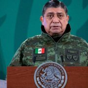 Revelan carta donde, según Adán Augusto López, un diputado de MC le falta al respeto al titular de Sedena