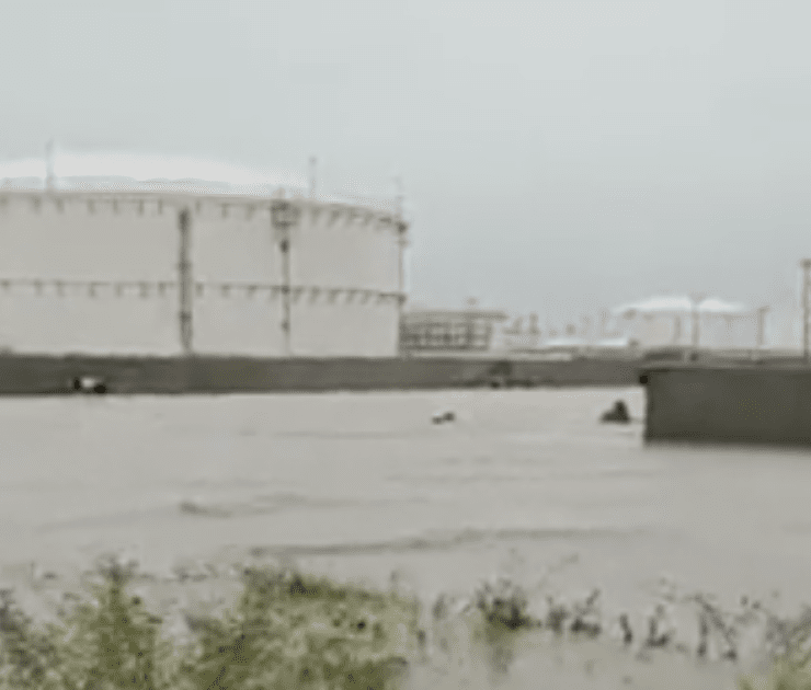 Se inunda refinería Dos Bocas y le llueven críticas a Nahle en redes sociales por presumir instalaciones completamente secas