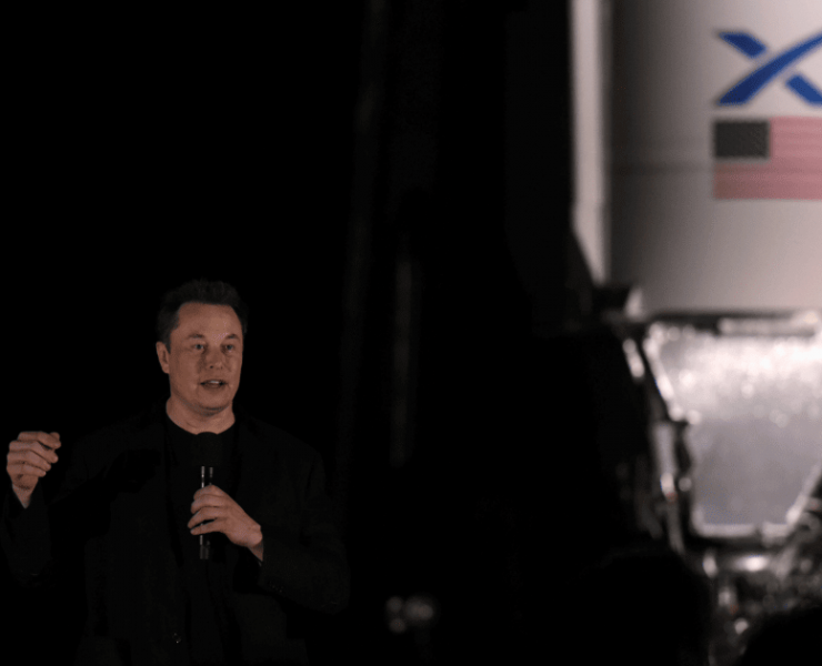 SpaceX no puede financiar más la red de Internet Starlink en Ucrania