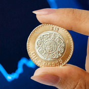 "Súper peso" se mantendrá hasta el 2023: Barclays