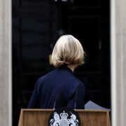 ¿Quienes suenan como candidatos para reemplazar a Liz Truss al frente del gobierno británico?