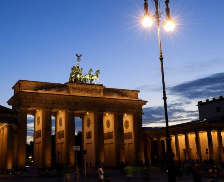 Alemania aplicará tope a precios de energía en 2023 para mitigar impacto de inflación