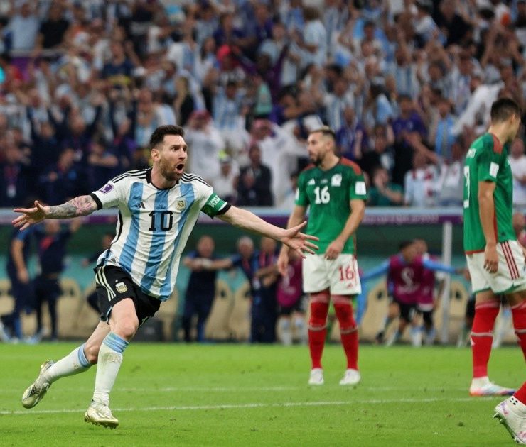 Argentina gana a México por 2-0 y lo deja en estado crítico