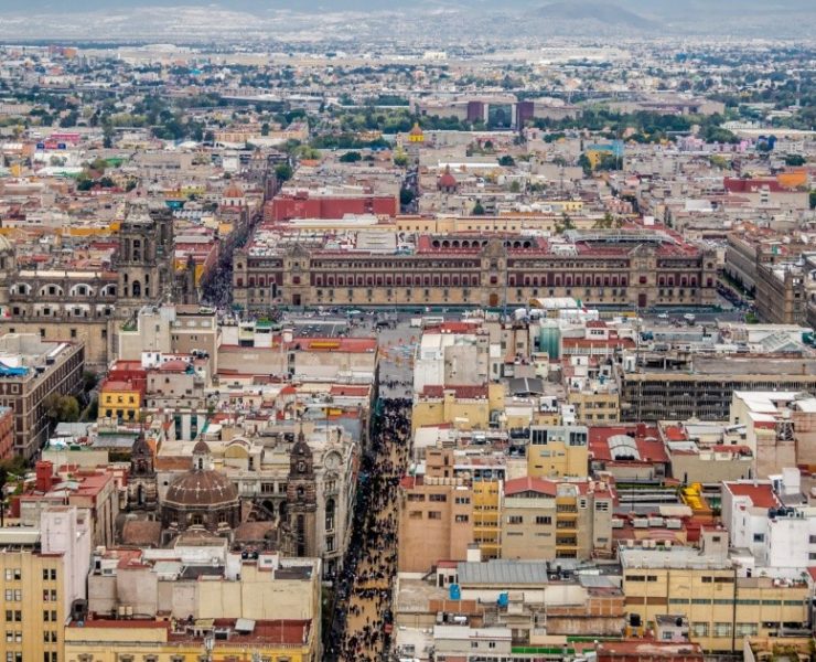 FMI ve posibles nuevas alzas de tasa en México, prevé desaceleración del crecimiento de la economía