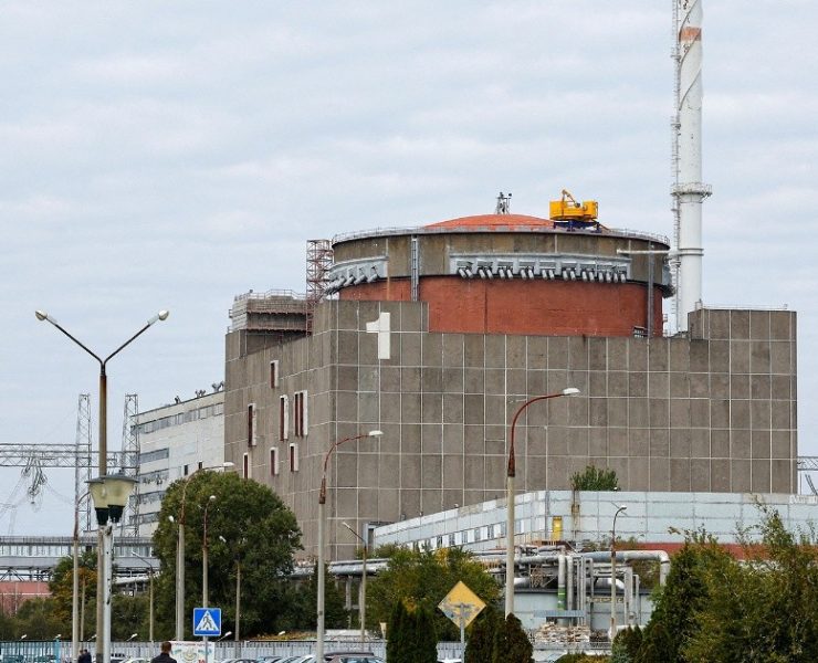 Jefe del OIEA denuncia ataques "deliberados" en central nuclear en Ucrania