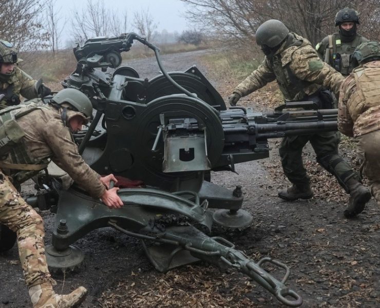 Jersón es "nuestra" proclama Zelenski tras la retirada de las tropas rusas