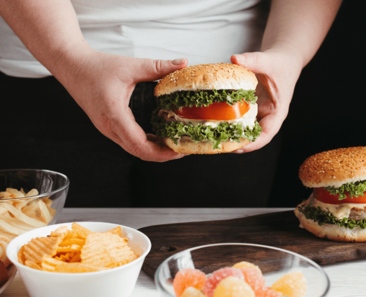 Los atracones son más frecuentes que la anorexia o la bulimia, pero siguen ocultos