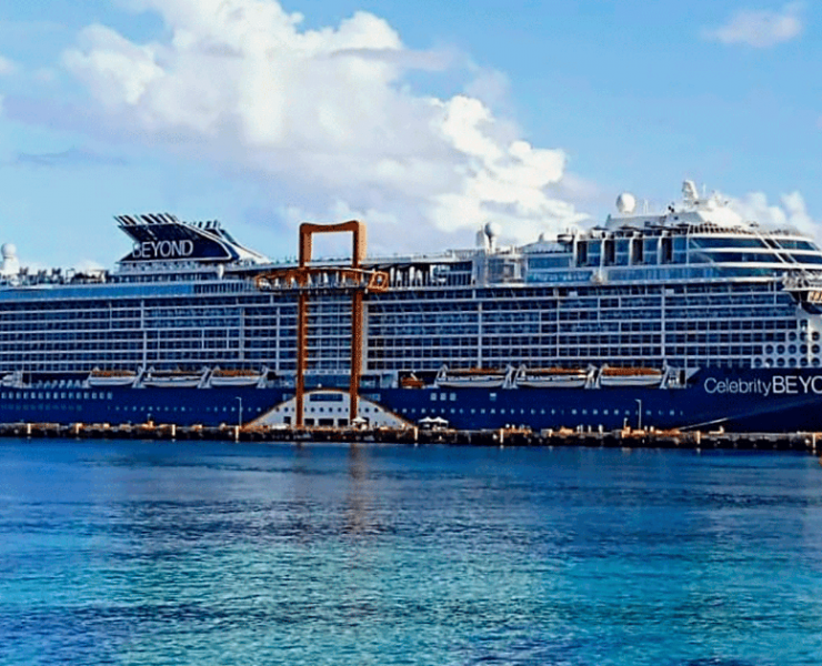 Mahahual y Cozumel reciben al crucero de élite, Beyond de la compañía Celebrity Cruise