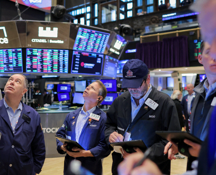 Wall Street cierra en verde tras minutas de la Reserva Federal