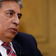 ¿Quienes son los 5 candidatos que aspiran a ser elegidos para presidir el BID?