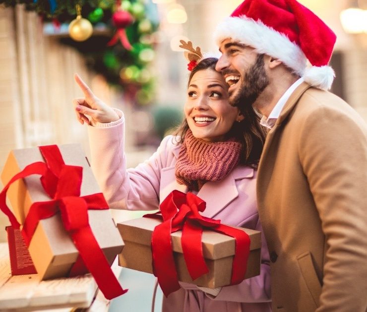 Consumidores apuestan por artículos de primera necesidad