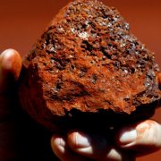Nueva agencia estatal china busca convertirse en el mayor comprador mundial de mineral de hierro