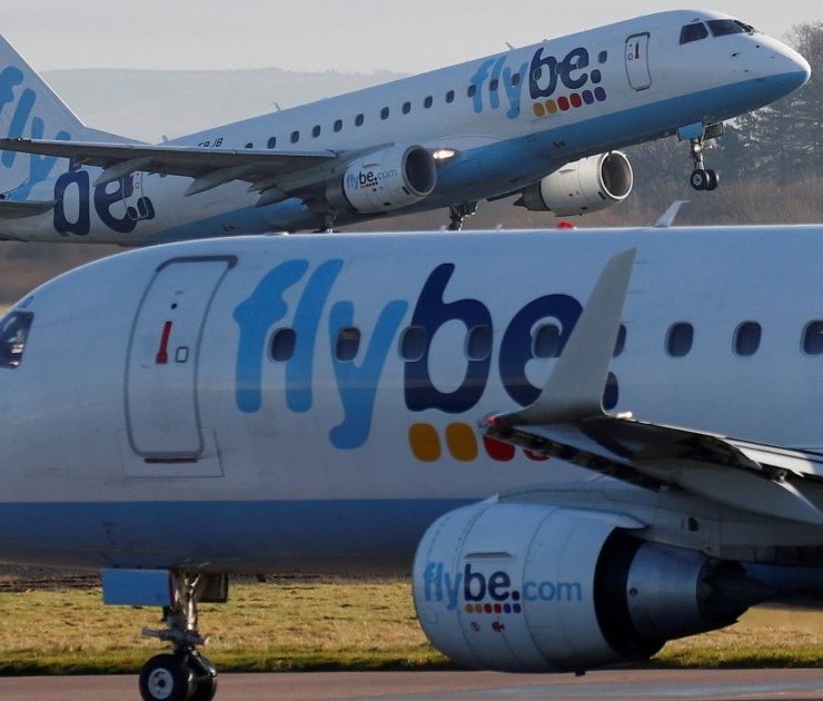 Aerolínea británica Flybe anuncia cese de actividades y cancela todos sus vuelos