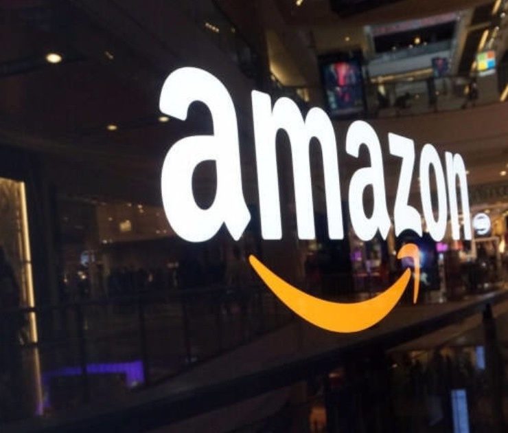 Amazon anuncia cierre de depósitos y nuevas contrataciones en el Reino Unido