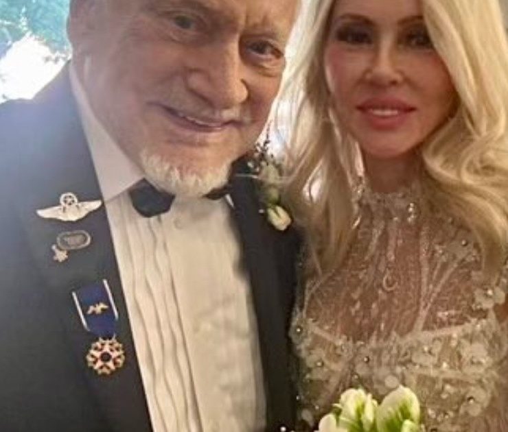 Buzz Aldrin, segunda persona en pisar la Luna, se casó en su cumpleaños número 93