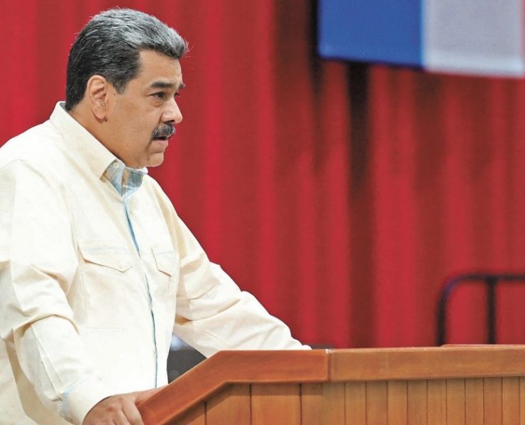 EU considera ilegítimo a Maduro