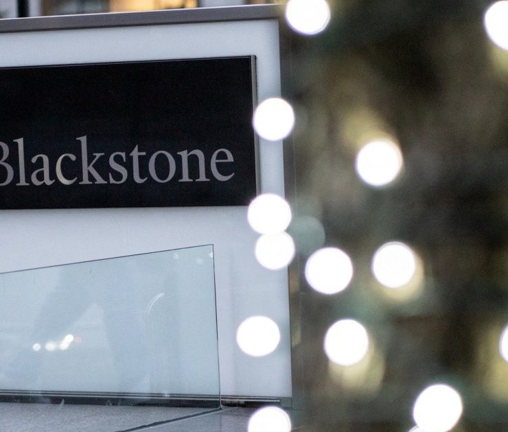 Ganancias de Blackstone caen 41% por desplome de las ventas de activos