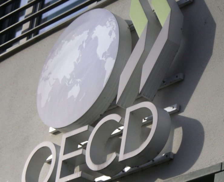 Impuesto global para empresas generaría más de 200,000 millones de dólares de ingresos al año: OCDE