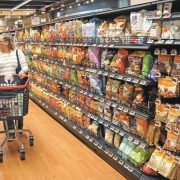 Inflación favoreció las ganancias de empresas de alimentos y energéticas: Oxfam