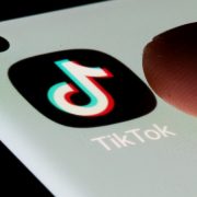 Autoridades francesas abrirán una comisión para investigar a TikTok
