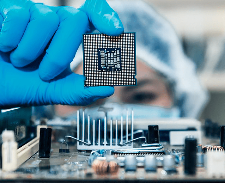 China denuncia un proteccionismo de EU sobre el mercado de chips electrónicos