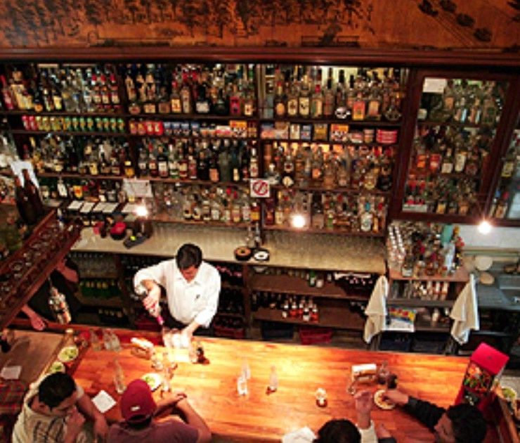 Con libro sobre cantinas tapatías, otorgarán apoyos por 3 millones de pesos a instituciones benéficas