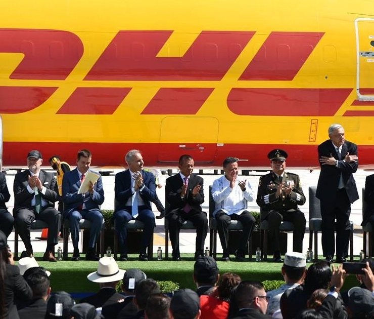 DHL inicia operaciones de carga en el AIFA; anuncia inversión por 1,000 millones de pesos