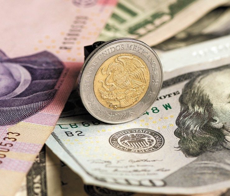 Dólar llega a 19 pesos en operaciones electrónicas