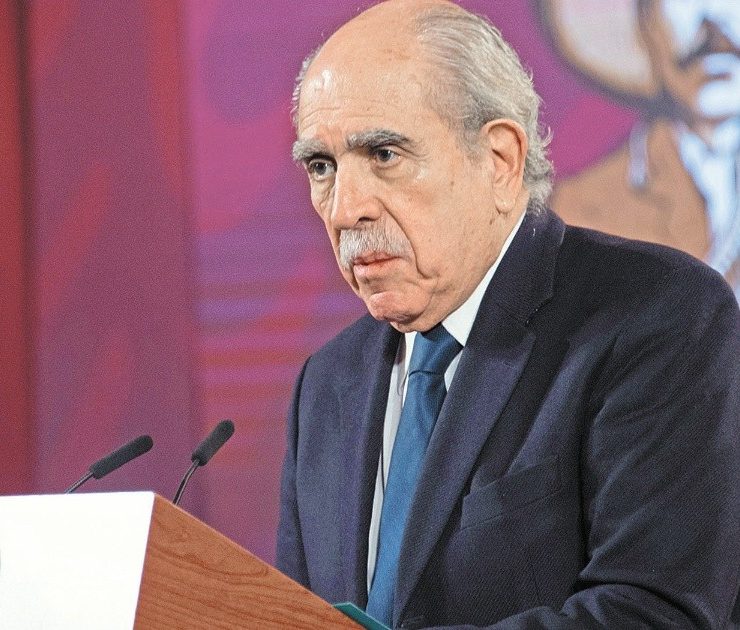 Exponen red de corrupción y lavado de García Luna en México