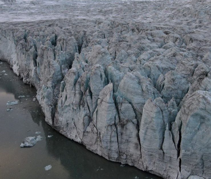 Inundaciones por derretimiento de glaciares amenazan comunidades en Asia y Sudamérica