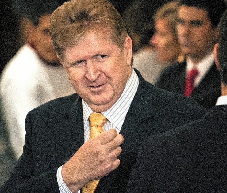 Perfilan a Grupo México, de German Larrea, para quedarse con Banamex