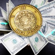 Peso mexicano inicia marzo con un nuevo mínimo de casi cinco años